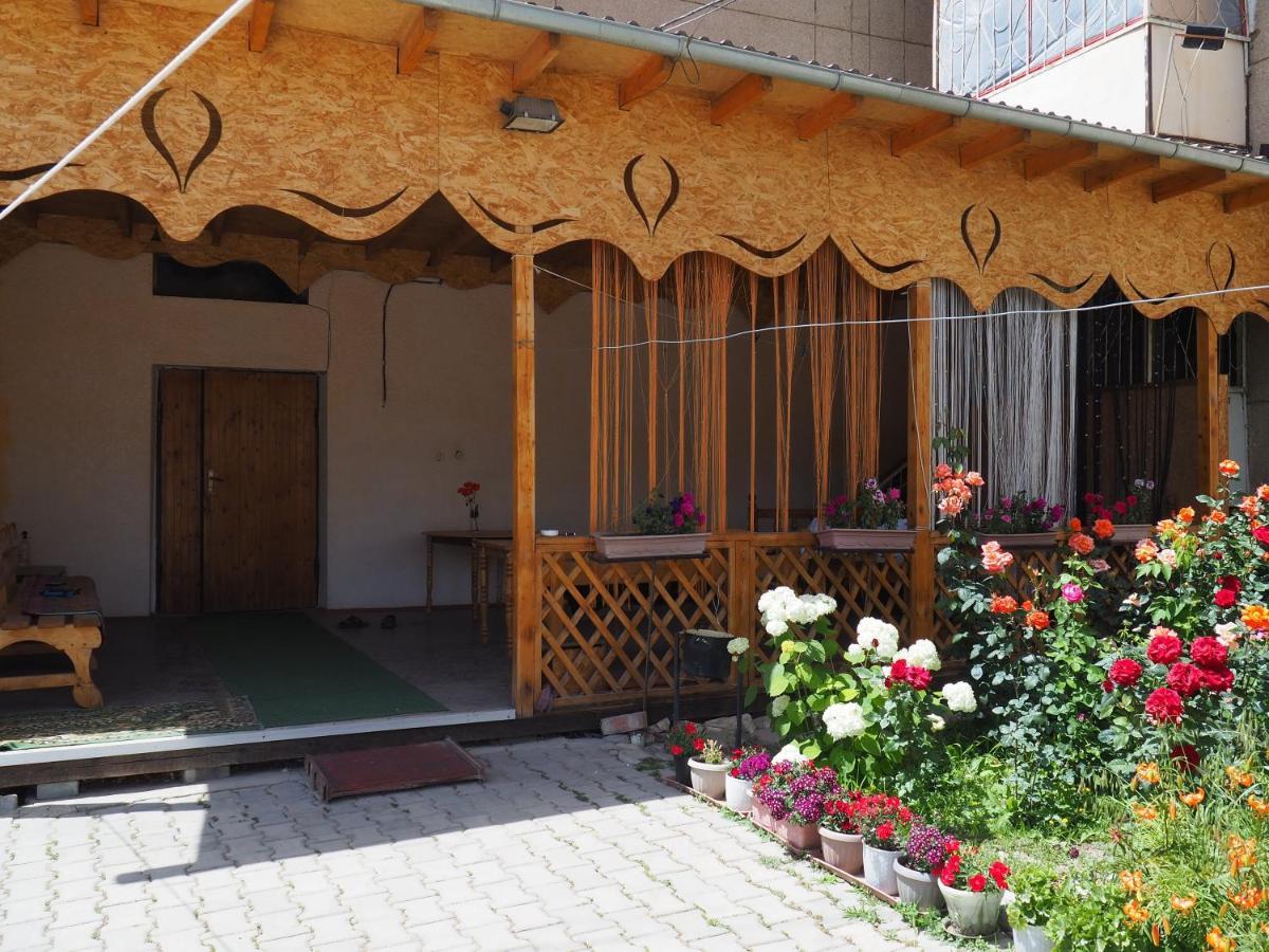 Baktygul Guesthouse Naryn Zewnętrze zdjęcie